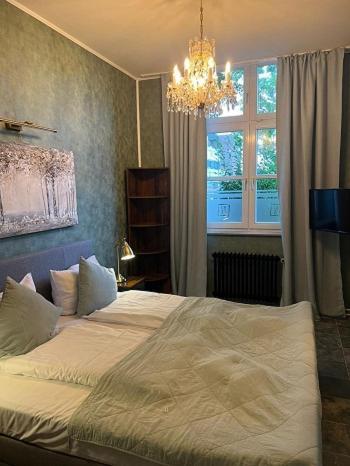המבורג Ferienwohnung Alte Schule 22 Am Saseler Markt 2 Schlafzimmer & Baeder Hochwertig מראה חיצוני תמונה