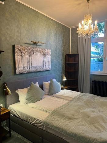 המבורג Ferienwohnung Alte Schule 22 Am Saseler Markt 2 Schlafzimmer & Baeder Hochwertig מראה חיצוני תמונה